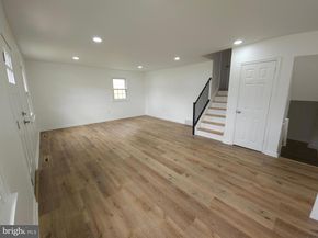 2921 Senak Road, Abington PA 19001