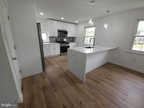 2921 Senak Road, Abington PA 19001