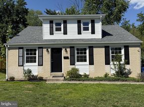2921 Senak Road, Abington PA 19001