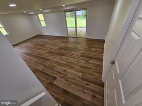 2921 Senak Road, Abington PA 19001