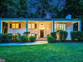 1521 Forest Villa Lane, Mclean VA 22101