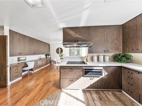 900 Gainsborough, Pasadena CA 91107
