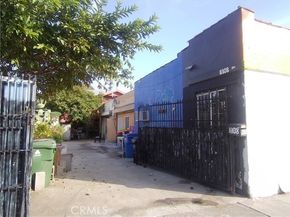 8310 S Broadway, Los Angeles CA 90003