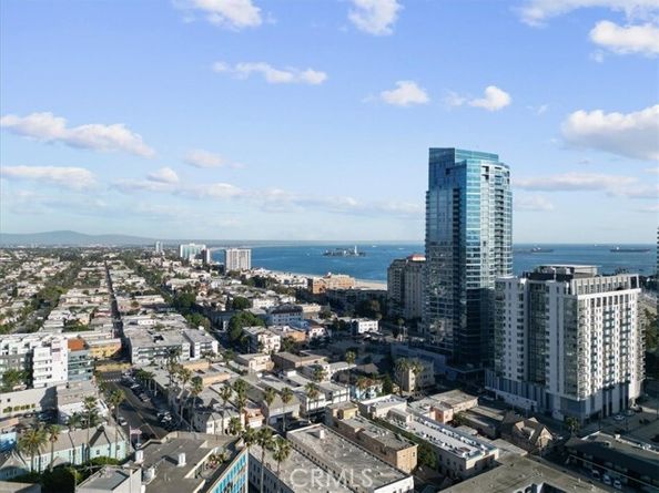 100 Atlantic 1115, Long Beach CA 90802