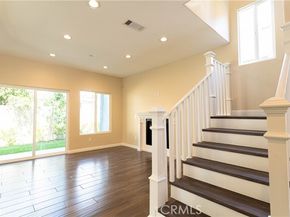 9246 Cedros Avenue 6, Panorama City (los Angeles) CA 91402