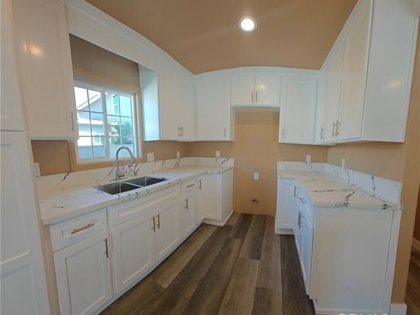 1402 E O, Wilmington (los Angeles) CA 90744