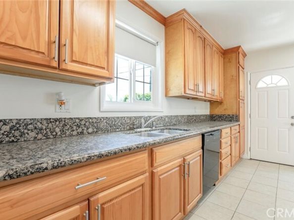 10347 Newhome Avenue, Sunland (los Angeles) CA 91040
