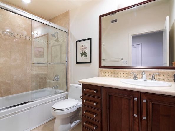 11323 Huston St 4, North Hollywood (los Angeles) CA 91601