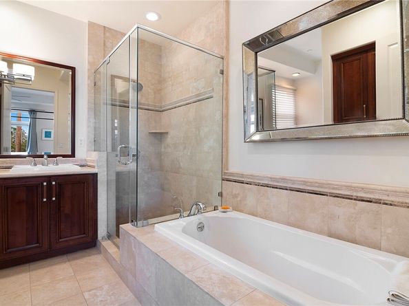 11323 Huston St 4, North Hollywood (los Angeles) CA 91601