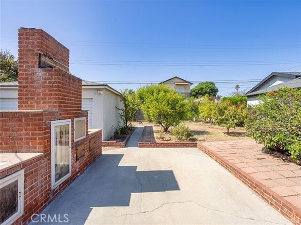 6633 Riverton Avenue, North Hollywood (los Angeles) CA 91606