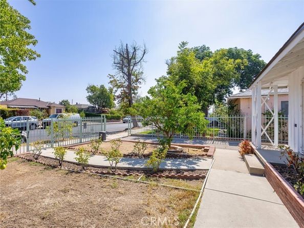 6633 Riverton Avenue, North Hollywood (los Angeles) CA 91606