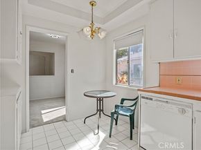6633 Riverton Avenue, North Hollywood (los Angeles) CA 91606