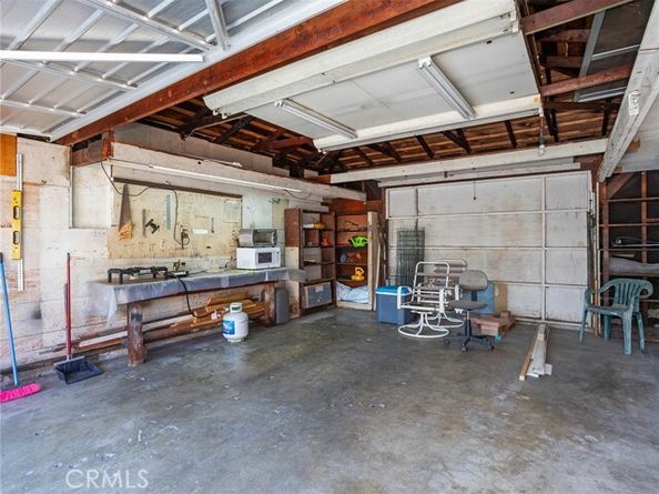 6633 Riverton Avenue, North Hollywood (los Angeles) CA 91606
