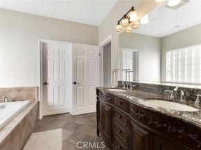 10866 Bluffside 5, Studio City (los Angeles) CA 91604