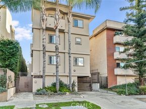 10866 Bluffside 5, Studio City (los Angeles) CA 91604