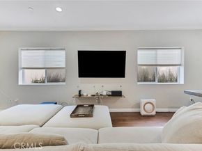 10866 Bluffside 5, Studio City (los Angeles) CA 91604