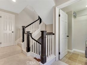 10866 Bluffside 5, Studio City (los Angeles) CA 91604