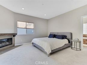 10866 Bluffside 5, Studio City (los Angeles) CA 91604