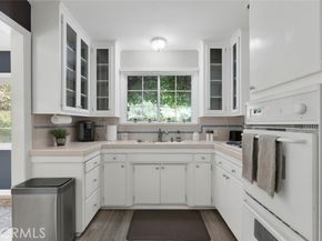 8520 Springford Drive, Sun Valley (los Angeles) CA 91352