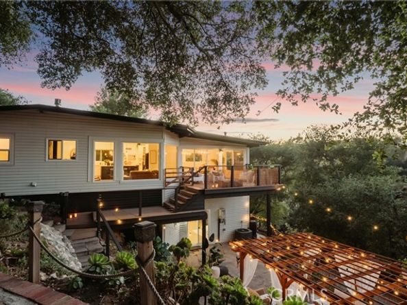 9570 Amoret Drive, Tujunga (los Angeles) CA 91042