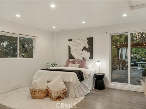 9570 Amoret Drive, Tujunga (los Angeles) CA 91042