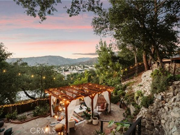 9570 Amoret Drive, Tujunga (los Angeles) CA 91042