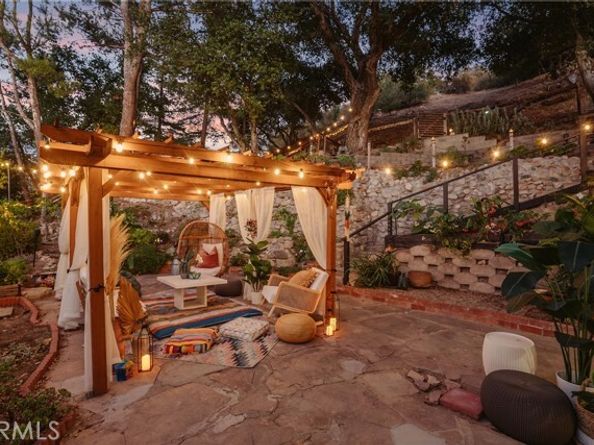 9570 Amoret Drive, Tujunga (los Angeles) CA 91042