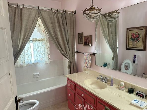 425 N Canyon, Monrovia CA 91016