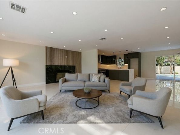 13433 Ebell Street, Panorama City (los Angeles) CA 91402