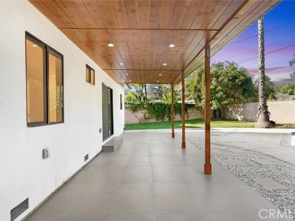 13433 Ebell Street, Panorama City (los Angeles) CA 91402