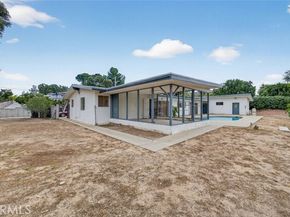 10346 Siesta Drive, Sunland (los Angeles) CA 91040