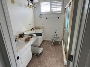 8835 Haskell, North Hills (los Angeles) CA 91343