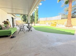 8835 Haskell, North Hills (los Angeles) CA 91343