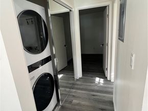 8835 Haskell, North Hills (los Angeles) CA 91343