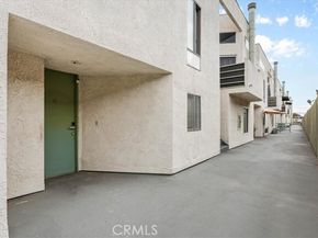 6036 Hazelhurst C, North Hollywood (los Angeles) CA 91606