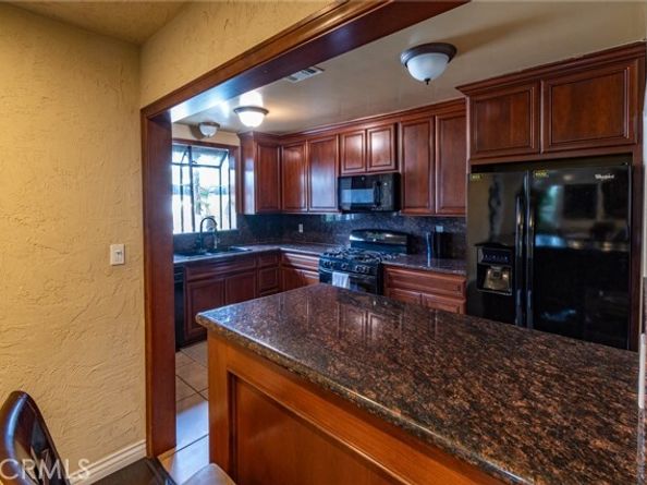 16609 Chatsworth Street, Granada Hills (los Angeles) CA 91344
