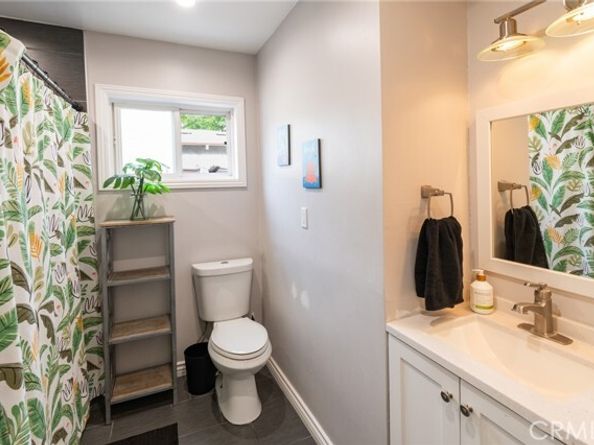 16609 Chatsworth Street, Granada Hills (los Angeles) CA 91344