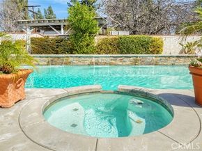 16609 Chatsworth Street, Granada Hills (los Angeles) CA 91344
