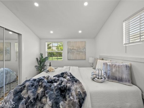 13240 Tripoli Avenue, Sylmar (los Angeles) CA 91342