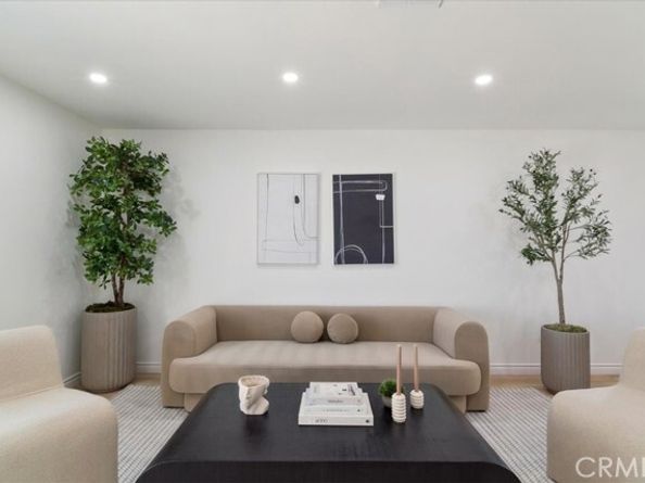 15918 Harvest Street, Granada Hills (los Angeles) CA 91344