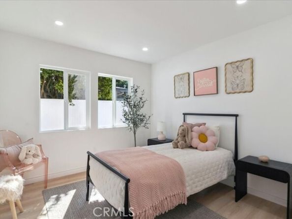 15918 Harvest Street, Granada Hills (los Angeles) CA 91344