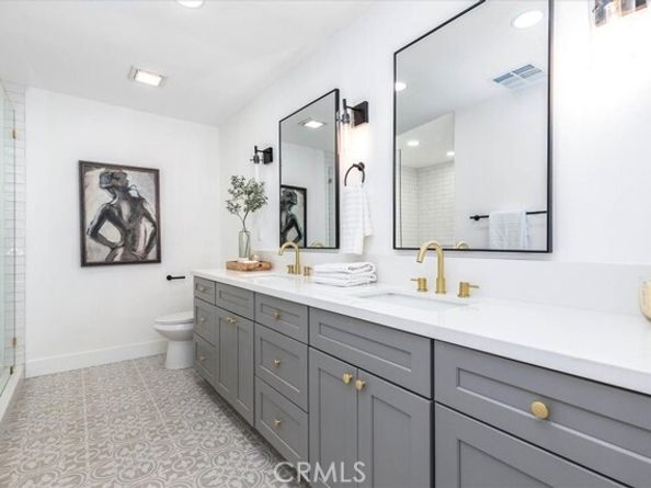 5758 Costello Avenue, Van Nuys (los Angeles) CA 91401