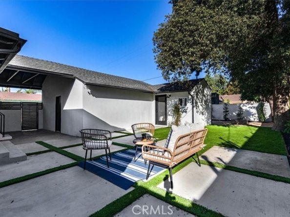 5758 Costello Avenue, Van Nuys (los Angeles) CA 91401