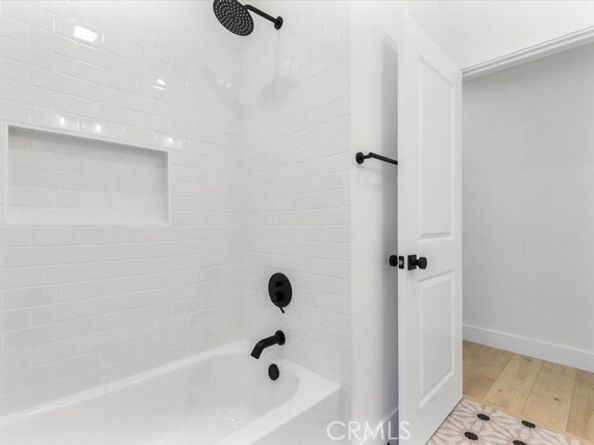 5758 Costello Avenue, Van Nuys (los Angeles) CA 91401