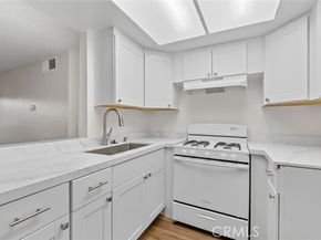 600 W 3rd Street 107, Santa Ana CA 92701