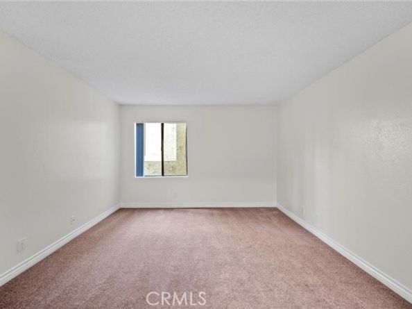 600 W 3rd Street 107, Santa Ana CA 92701