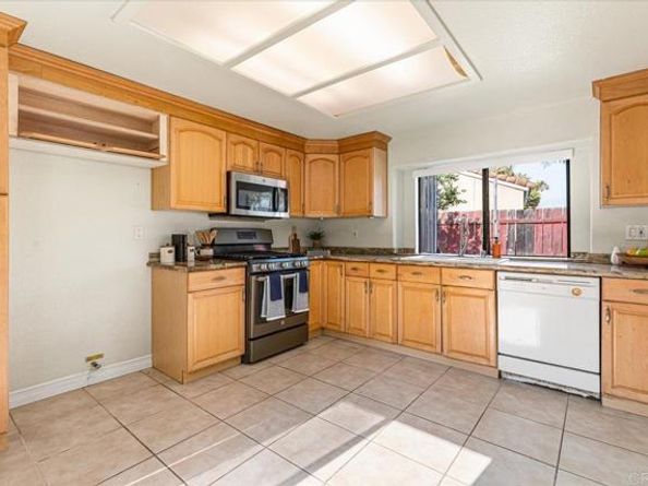 2339 Conway Drive, Escondido CA 92026