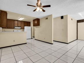 1938 Avenida De La Cruz, San Ysidro (san Diego) CA 92173