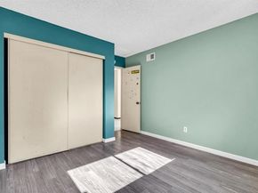 1938 Avenida De La Cruz, San Ysidro (san Diego) CA 92173
