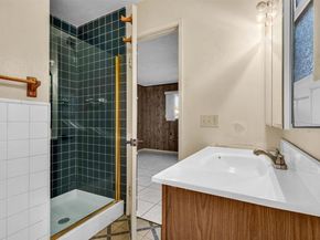 1938 Avenida De La Cruz, San Ysidro (san Diego) CA 92173